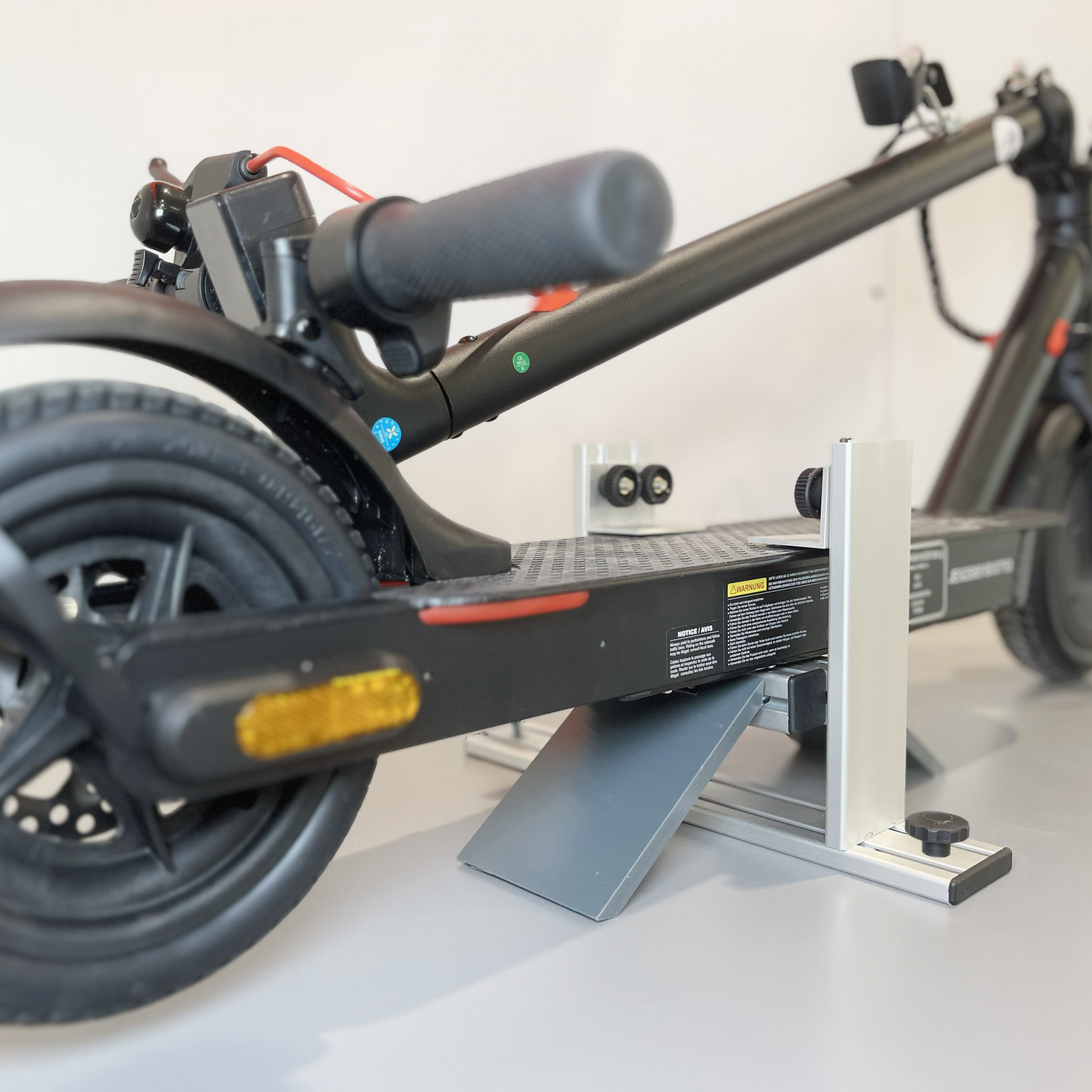 Rollerhalter SCOOTER FIX